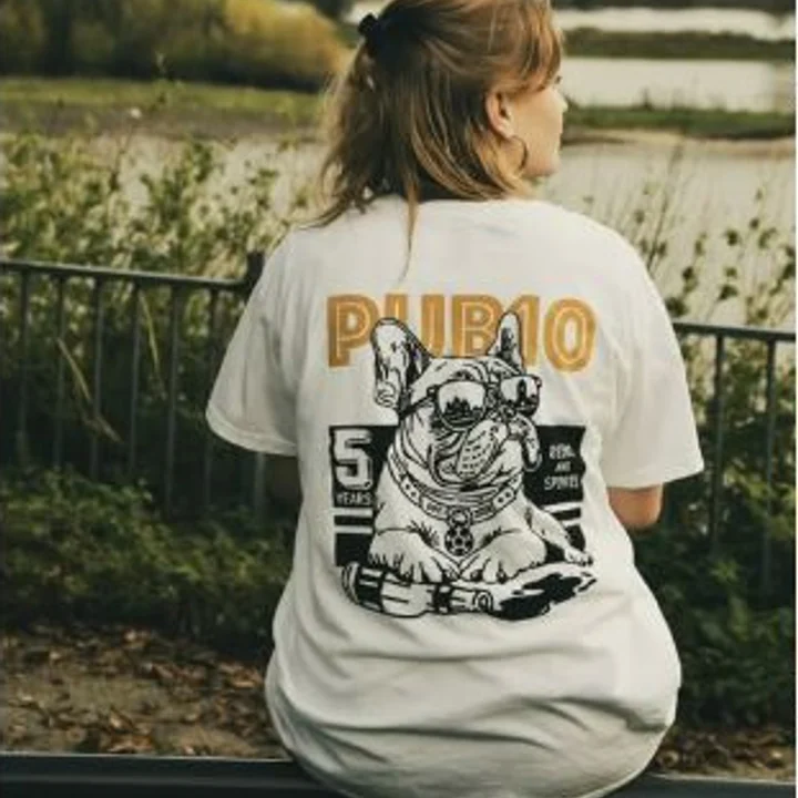 PUB10 merchandise aan het water